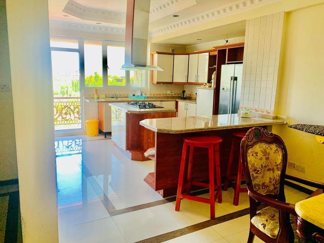 Masaki-Sea View 2-Bedroom Apt With Free Wi-Fi Dar es Salaam Exterior foto